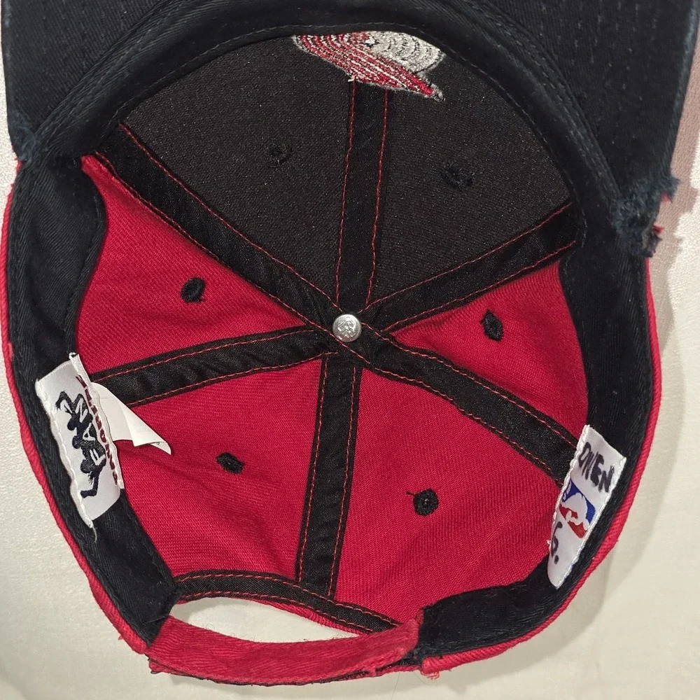PORTLAND TRAILBLAZERS Kids Hat Red Adjustable Cap One Size Fan‎ Favorite NBA